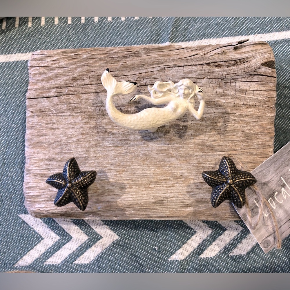 Handmade Driftwood wall hanger